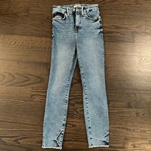 Good American Good Waist Skinny Jeans (size 25)
